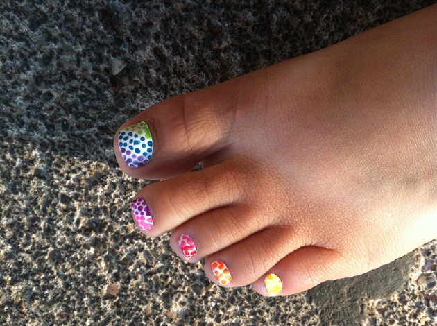 Rainbow toe nail designs