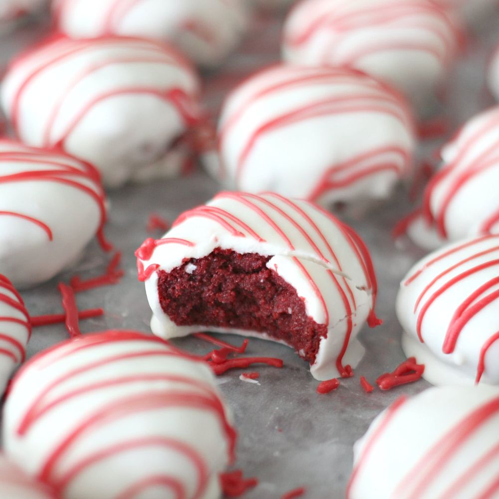 Red velvet cake bites