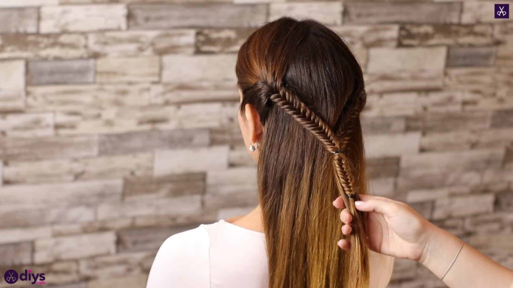 Romantic prom hairstyle tutorial step 2c