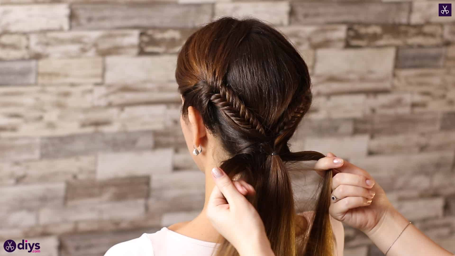 Romantic prom hairstyle tutorial step 4d