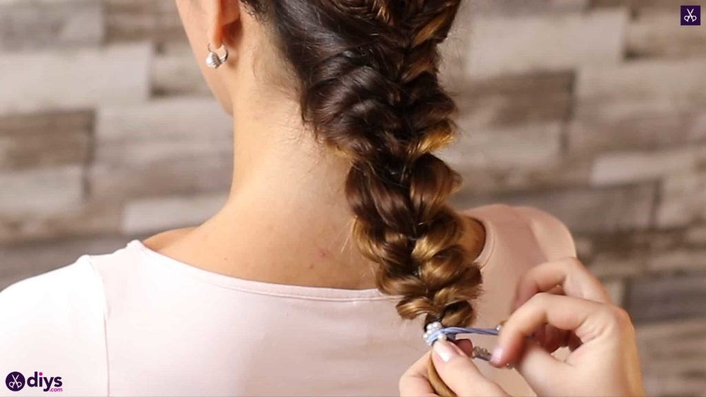 Romantic prom hairstyle tutorial step 5c