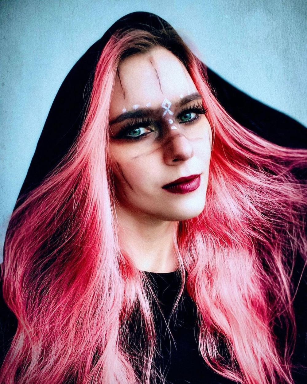 Sexy witch makeup 