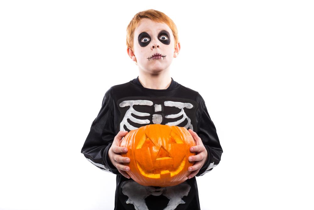 Skeleton boy easy halloween makeup