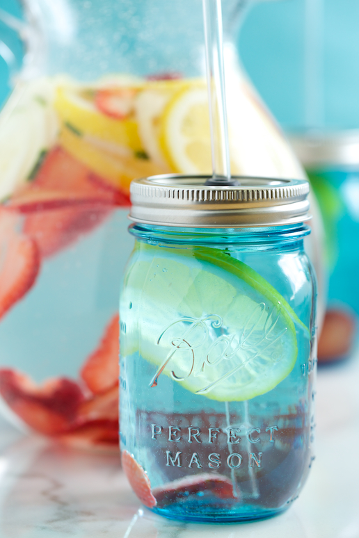 Spring strawberry spa water