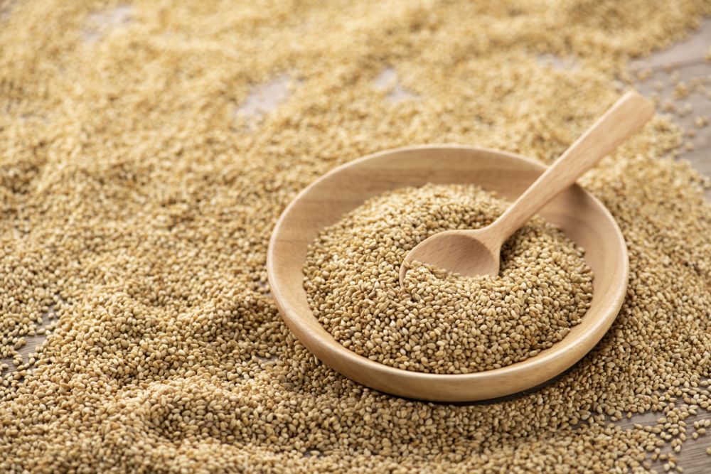 Substitutes for pine nuts sesame seeds