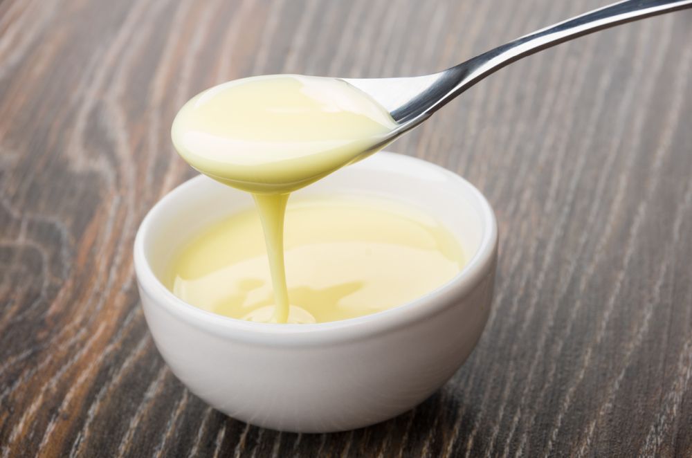 Substitutes for sweetened condensed milk evaporated milk