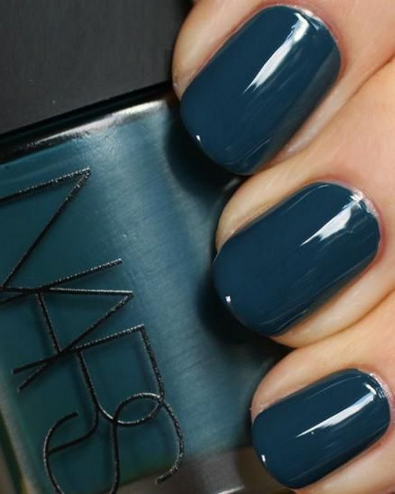 Teal nail color