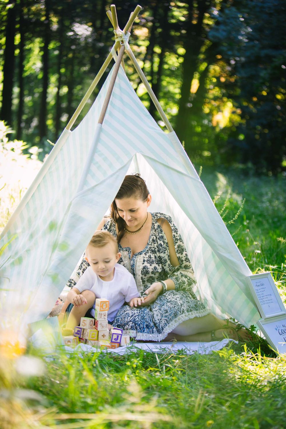 Teepee family photoshoot