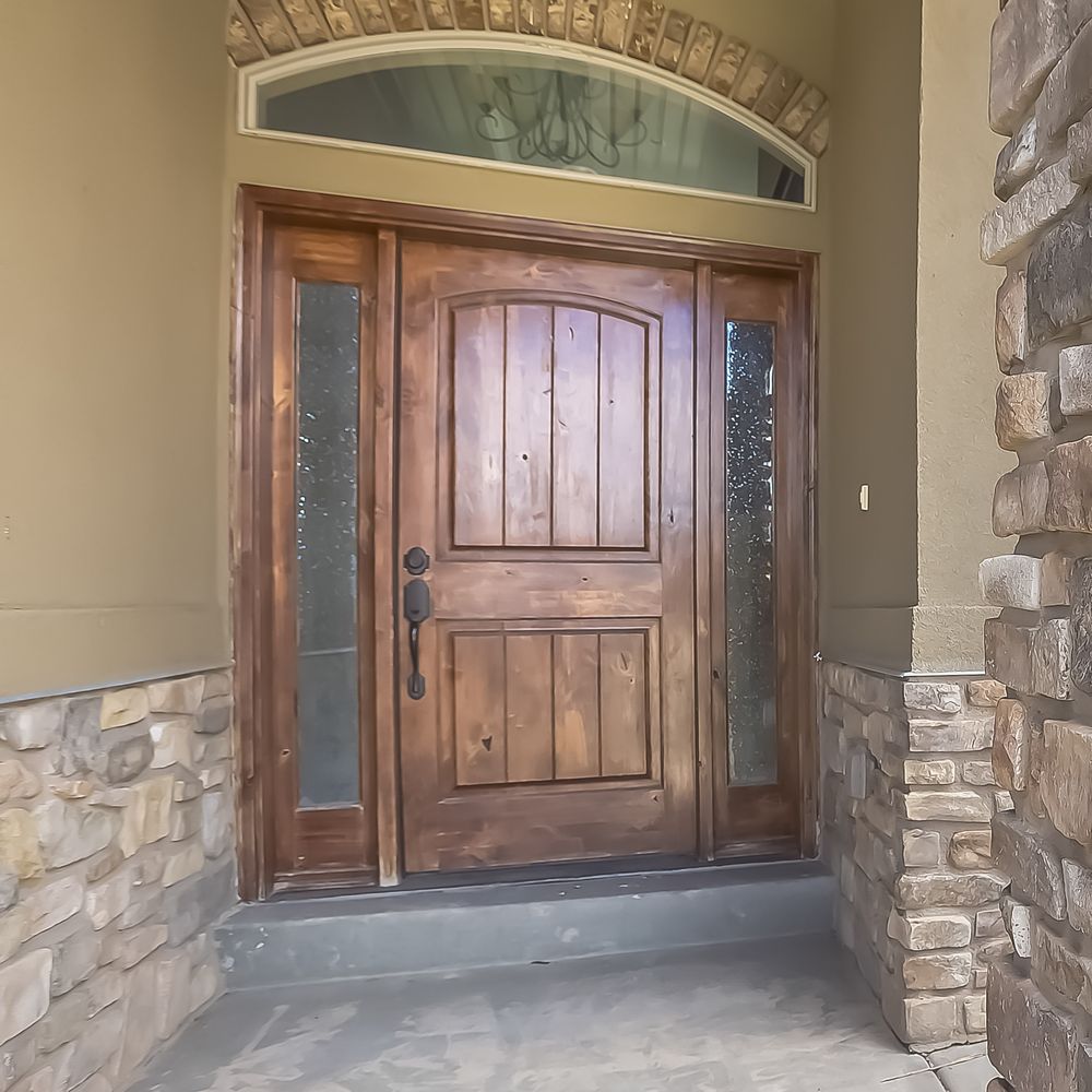 Transom windows exterior