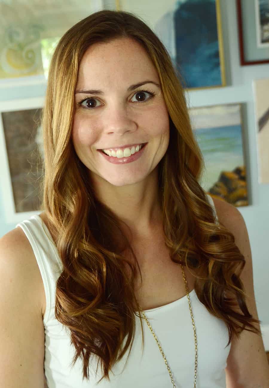 Create Beachy Waves In Your Hair With A Curling Wand