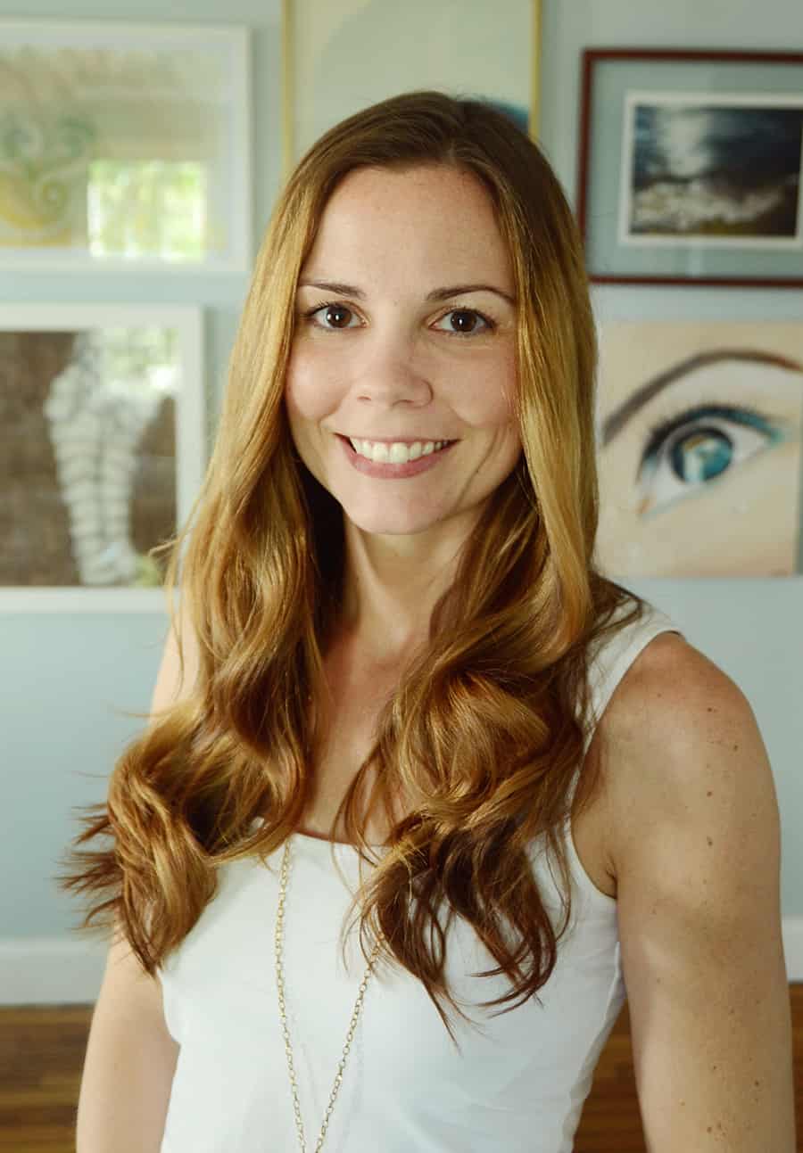 Create Beachy Waves In Your Hair With A Curling Wand