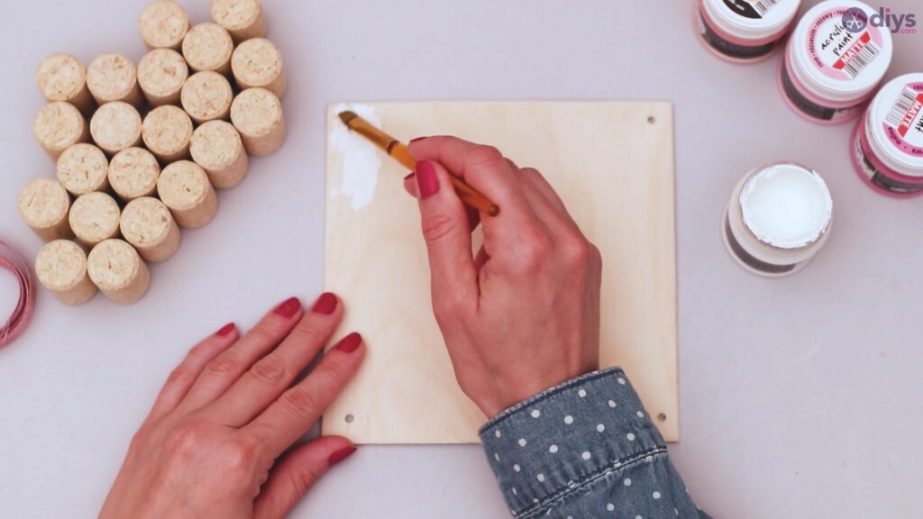 Wine cork heart wall hanging (2)