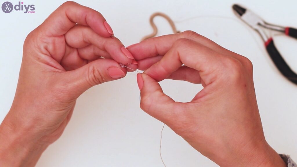 Wire heart with beads (11)