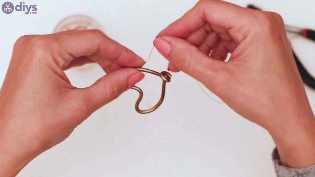 Wire heart with beads (9)