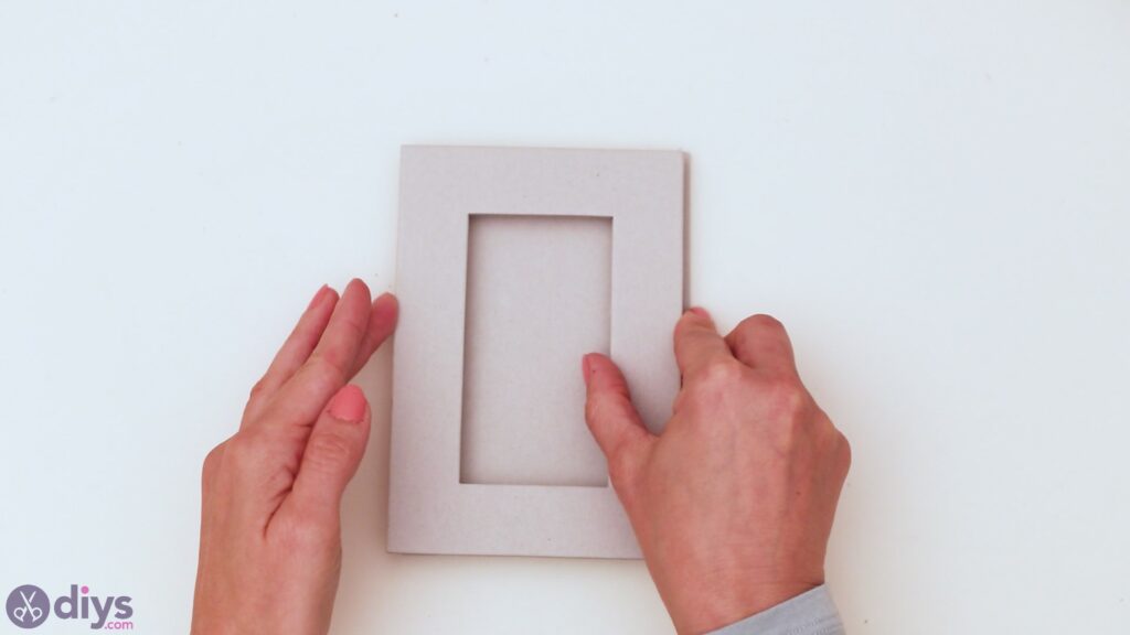 Wooden photo frame (10)