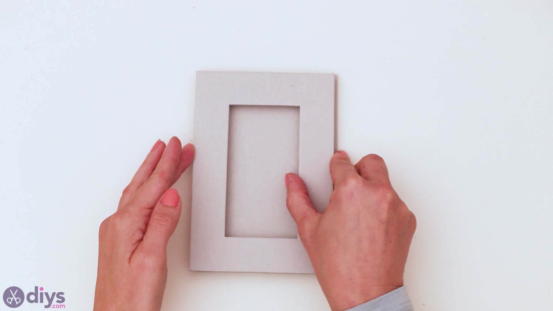 Wooden photo frame (10)
