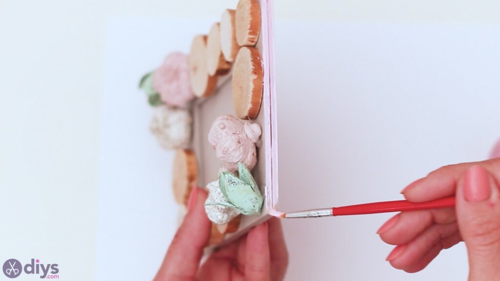 Wooden photo frame (19)