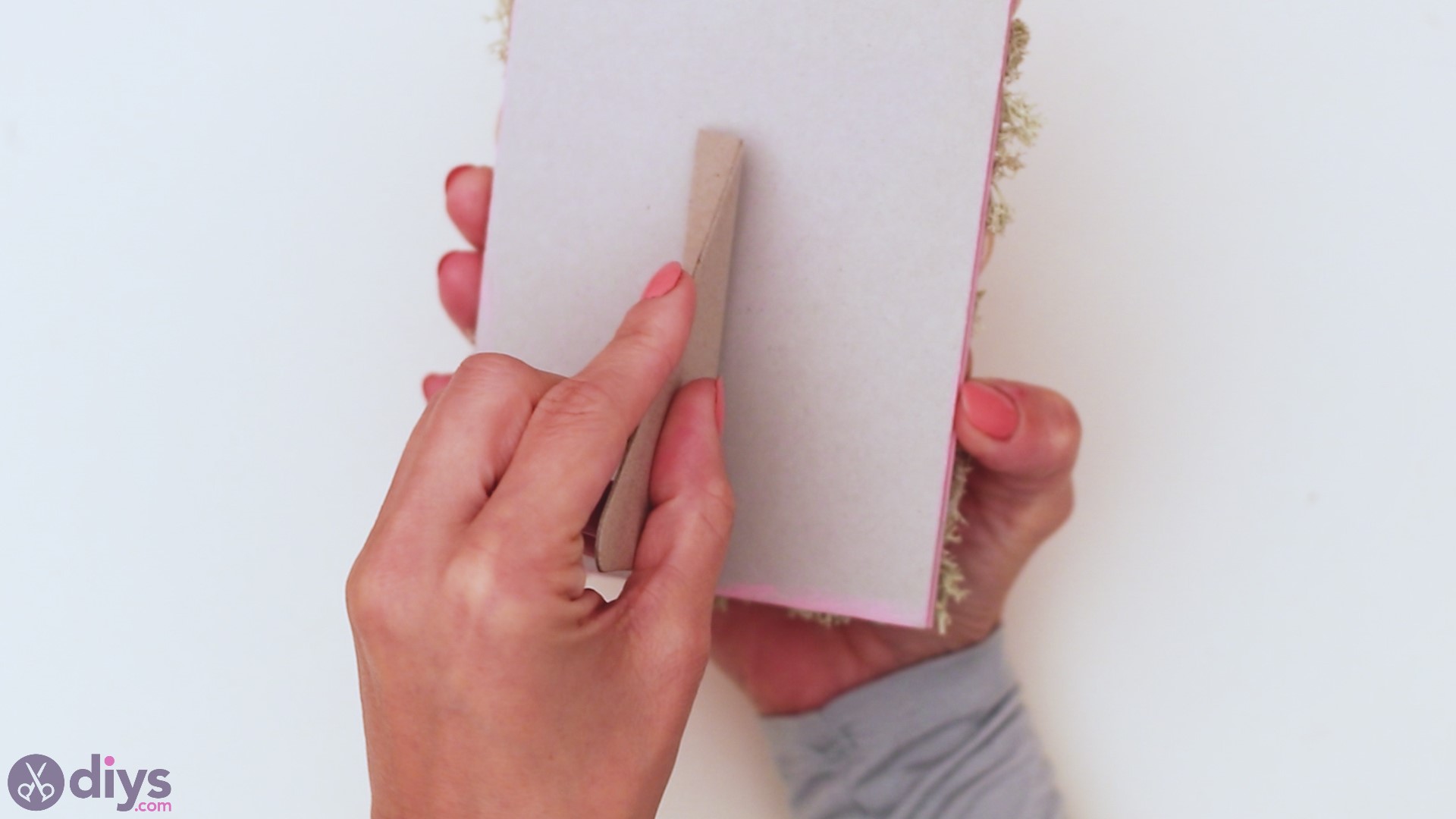 Wooden photo frame (26)