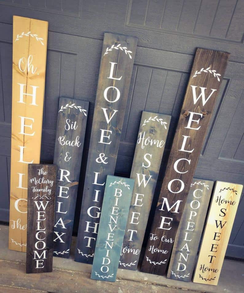Wooden rustic welcome sign